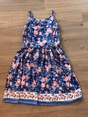 BCBG Girls Dress size 8 10 MEDIUM BCBGirls